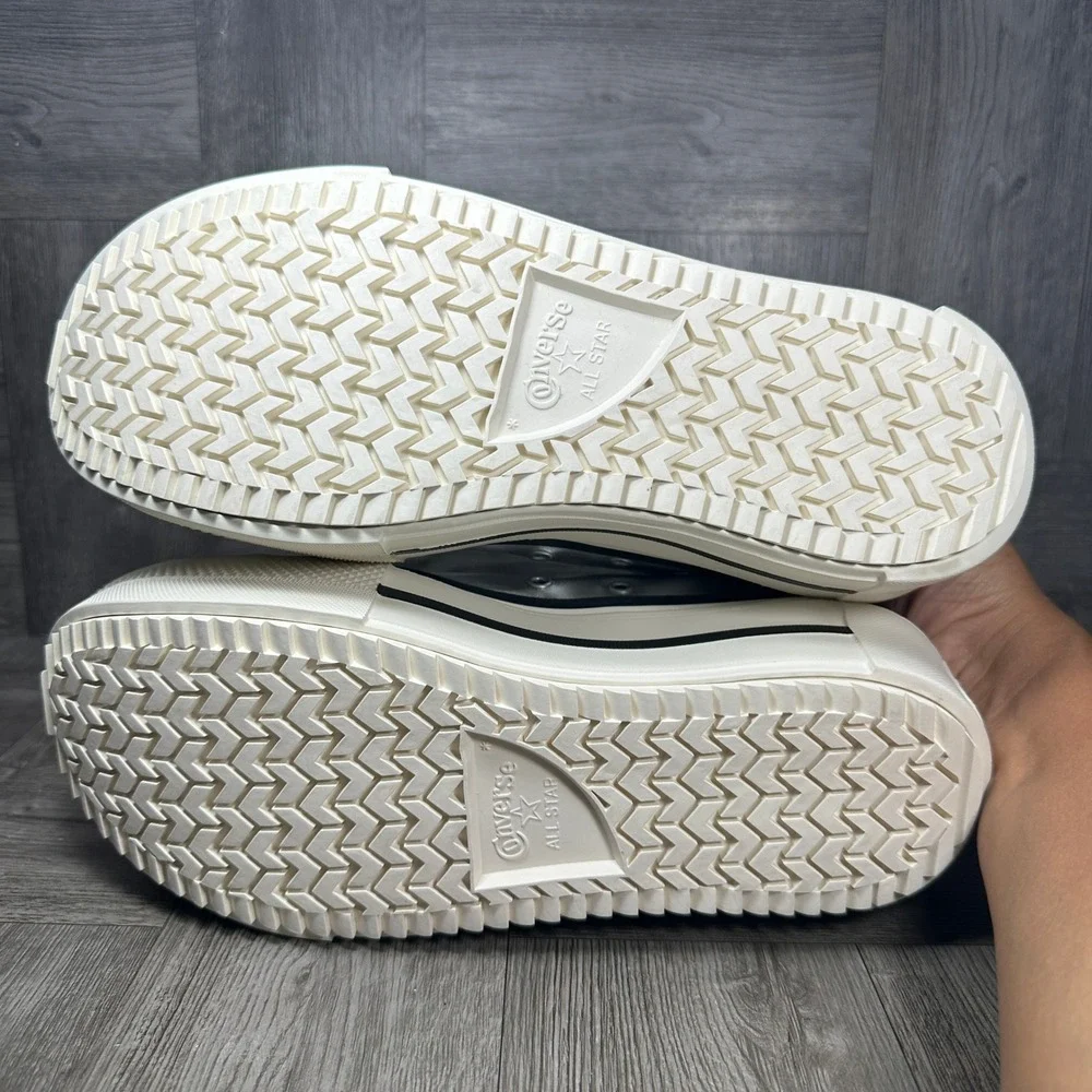 Converse Platform Sneakers Women 8.5 Silver Metallic Chunky Low Top NEW